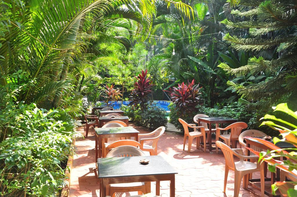 วิลลา เทเรซา บีชรีสอร์ต Hotel กาลังกูติ ภายนอก รูปภาพ