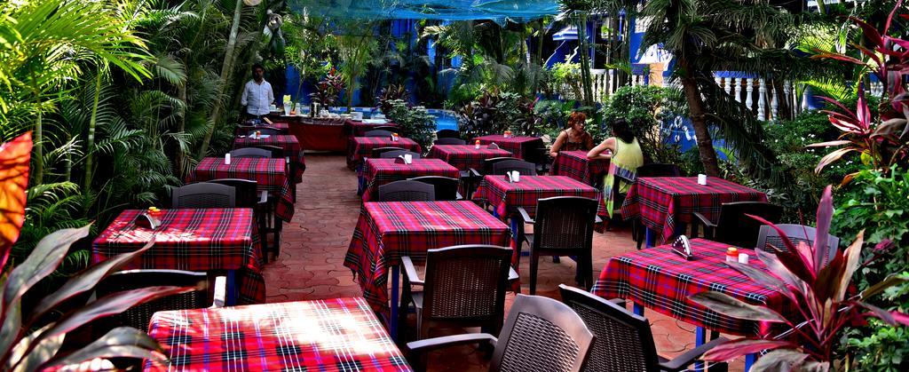 วิลลา เทเรซา บีชรีสอร์ต Hotel กาลังกูติ ภายนอก รูปภาพ