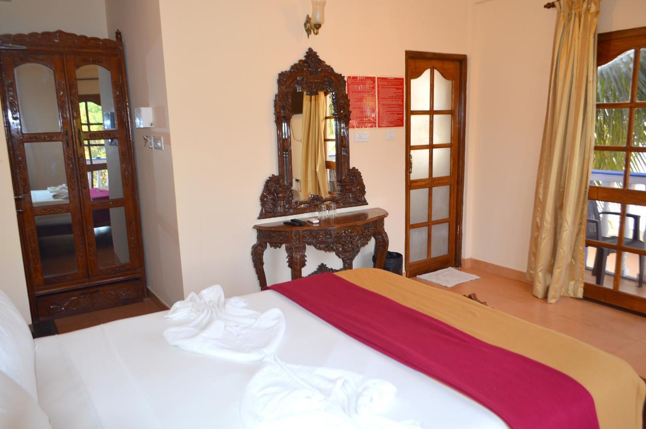 วิลลา เทเรซา บีชรีสอร์ต Hotel กาลังกูติ ภายนอก รูปภาพ