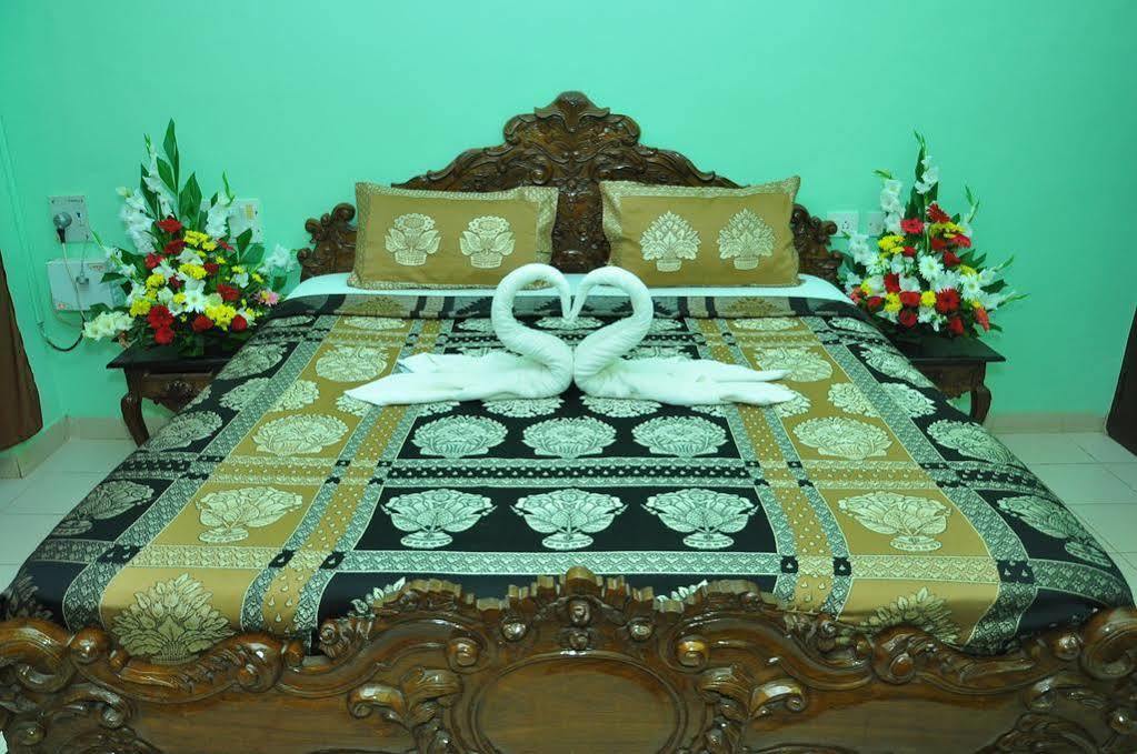 วิลลา เทเรซา บีชรีสอร์ต Hotel กาลังกูติ ภายนอก รูปภาพ